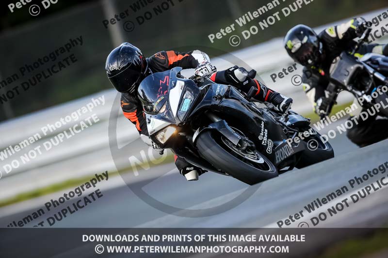 anglesey;brands hatch;cadwell park;croft;donington park;enduro digital images;event digital images;eventdigitalimages;mallory;no limits;oulton park;peter wileman photography;racing digital images;silverstone;snetterton;trackday digital images;trackday photos;vmcc banbury run;welsh 2 day enduro